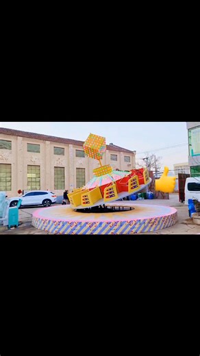 #topsorides customized hully gully rides factory from zhengzhou city henan province china. Also called ballerina amusement rides, the seats can be customized per Customer land area. WhatsApp 008615890171282 david@topsamusement.com | David Guo