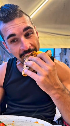 Petar Duper on Instagram: "E TU COSA MANGI? Cod: PETAR20 su @vitastrong_ita O SEI UN COGLI***"