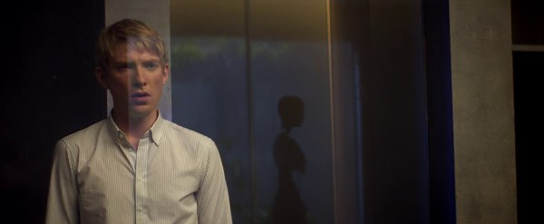 US trailer for the brilliant sci-fi thriller «Ex Machina»