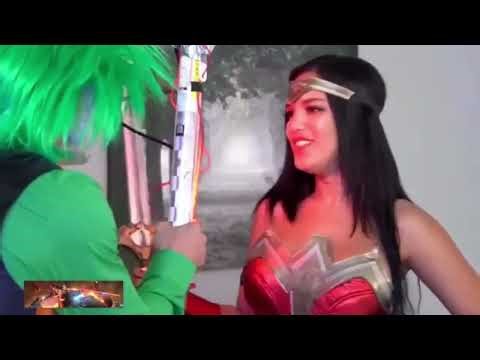 Wonder Woman VS Joker