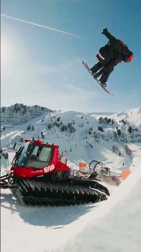 Yodobashi Xtreme Delivery: Racing Down Austria's Steepest Slope | Harakiri Run