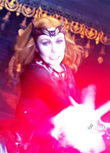 Scarlet Witch Cosplay: Unleashing Marvel Magic!