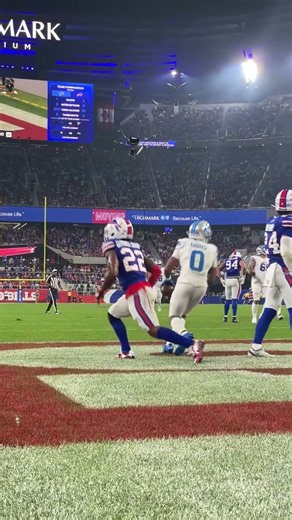 Goff to Gibbs for the score | Detroit #Lions #shorts