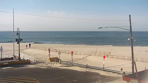Cape May Cove - #Livelook watch here: https://njbeachcams.com/southern-new-jersey/cape-may-the-cove-beach-cam-and-surf-report #beach #njbeachcams | NJ Beach Cams
