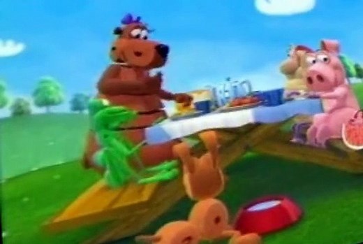 Word World Word World E002 – There’s an Ant in Every Giant/Chef Sheep