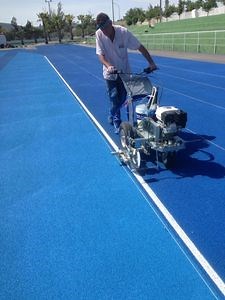 [Hot Item] Line Marker Machine for Red Spray-Coat Track