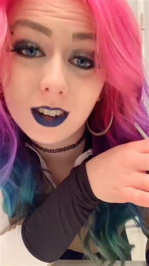 Jenna Marbles Makeup Tutorial with Colored Hair