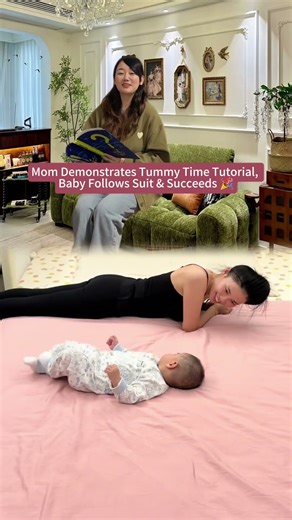 Mom Demonstrates Tummy Time Tutorial, Baby Follows Suit&Succeeds🎉엄마 직접 뒤집기 시범 보여주니 아기 제대로 따라 해서 성공했어