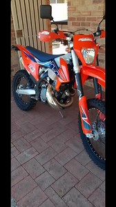 Gordon Quicke’s BRC500 with 43mm TBi conversion. Road registered Hooligan machine! From Gordon: He's my BRC 500, I plated the exhaust to compliment the bike, with the added TBI plus the vented airbox cover, the ECU tuned to the extra cold air intake, I reckon this things gotta have between 80 - 90 hp! totally insane, 6 speed aswell road registered. Click on pics for better look | BRC Racing