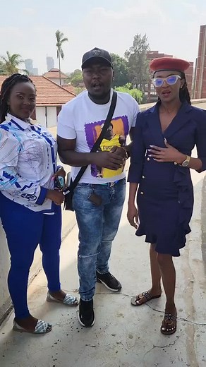 kwanini madem huwa munafanya hivo?#djjuniorthehindi #djjuniorthehindicomedy #tanakalizadjjuniorthehindi🤣🤣🤣 #kenyantiktok🇰🇪