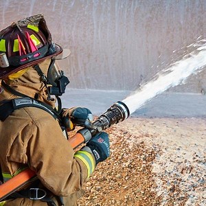 1.5K views · 22 reactions | Straight Stream / Fog Pattern / Foam Aspiration ALL in ONE NOZZLE....the QuadraCup. | Task Force Tips | Facebook