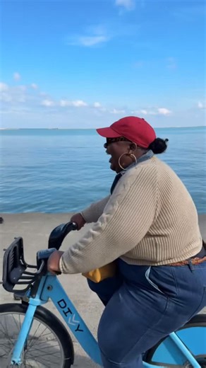 Kayla Nelson | Home DIYary on Instagram: "Fought like hell to reignite my spark this year. Explored new hobbies, actually left the house lol, even stepped away from work for a few months to make myself a priority. Gosh, I’m so grateful to finally have it back. We are so back 💁🏾‍♀️✨"