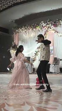 Romantic Couple Dance 💞 | Mere Mehboob Mere Sanam | Wedding Performance