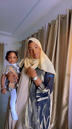 Using Sign Language to Connect with Children