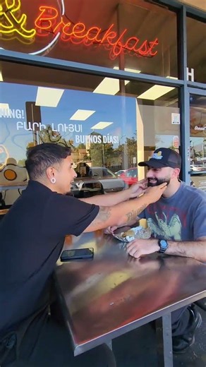 Azariah gets big fast | DadTheBoxer #Comedy #funnyvideo #Funny