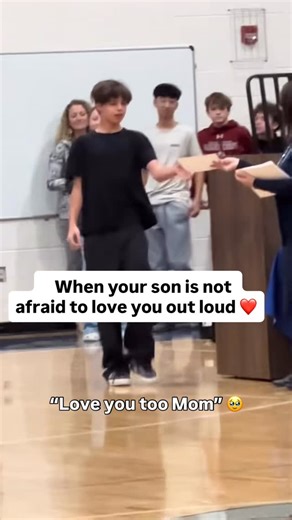 House of Highlights on Instagram: "I know his mom is proud. 🙌❤️ (via @heartsinhighvolume)"