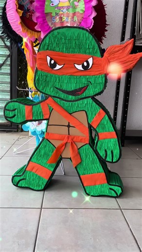 TORTUGA NINJA 🥷🐢 #piñataspersonalizadas #piñatasmexicanas #piñatascreativas #piñatasartesanales #piñatas #piñatasechasamano #piñatasechasconamor #piñatastematicas #piñatasdetambor #tortugasninja #llanolargo #acapulcoguerrero #acapulco