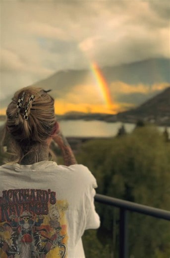 Okay i couldnt help it 🫣 #CapCut #nye #newyear #fyp #foryou #travel #newzealand #canada #mexico #wlw #queer