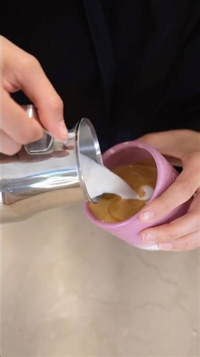 Silky Milk Pour + Perfect Latte Art 🤤 This Coffee Video Is Pure Therapy ☕