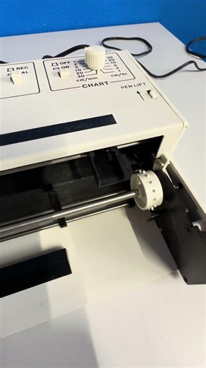 Cole-Parmer Model 201 B-3099 Chart Recorder, Lab Data Recording Instrument