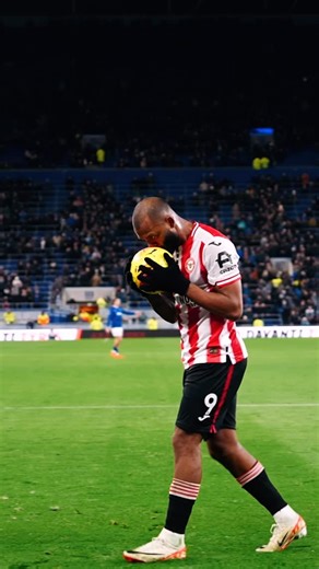Brentford Football Club on Instagram: "making sure to take the match ball home with him 🤝🇧🇷 @thiago01 with his 14th @premierleague goal."