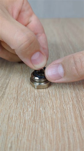 1.3K views | Be sure to remember this trick! How to easily put on an o-ring #ideas #diy #tips #fix | Tool Works | Facebook