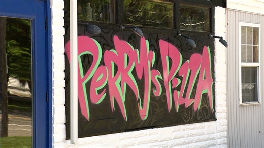 Perry’s Tavern opens at new location