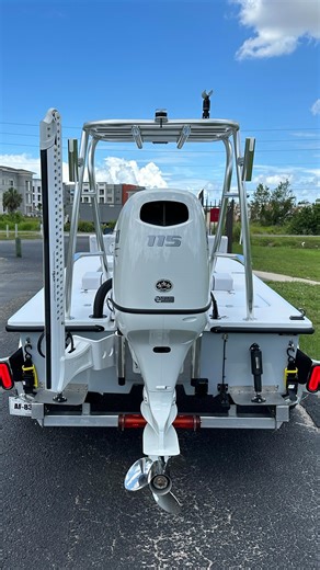 Beavertail Skiffs on Instagram: "2025 Beavertail Skiffs Vengeance 🚧 BUILD HIGHLIGHTS 🚧 Kingston Gray / Matterhorn White Suzuki 115hp Ramlin Aluminum Trailer Garmin GPS MAP 1243xsv 8’ Power Pole Blade PowerPux Trolling Motor Mount Double Diamond Stitched Upholstery - AND MORE - Start your build today - 🔗 in Profile #beavertailskiffs #btskiffslifeisgood"