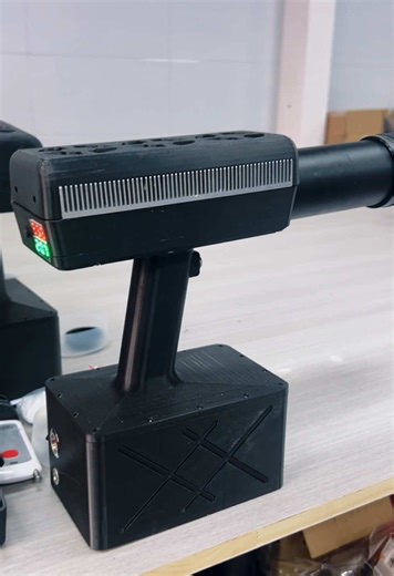 500W laser igniter#tiktok #toy #laser #laserigniter #DIY