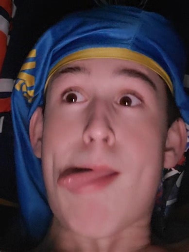 holymolytrolli (@holymolytrollii)’s videos with เสียงต้นฉบับ - Unicorn Cafe