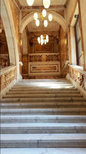Inside Glasgow’s magnificent City Chambers 🪄