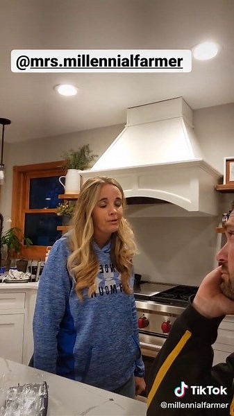 Becky Johnson Millennial Farmer - Mrs. Millennial Farmer Connection