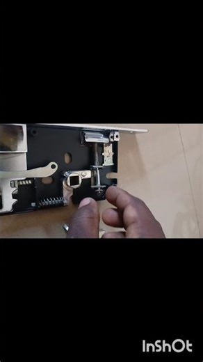 #yt #old lock change new lock fitting work 👍🔔🗝️