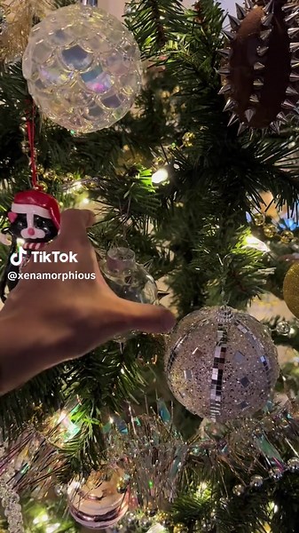 DIY Studded Christmas Ornaments for Unique Holiday Decor