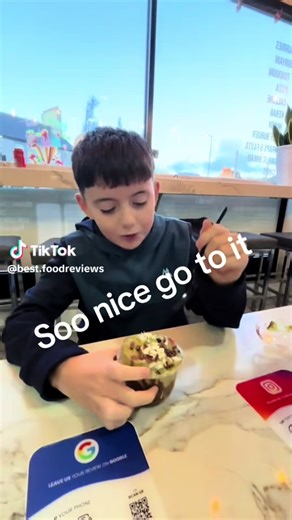 ✨ Big shoutout to these three young legends! ✨ So proud to see young boys chasing their dreams and stepping into the world of food reviews and influencing. Your confidence and passion are inspiring! 💪🍔 Viking Cafe family, let’s show them some love — give them a big 👍 and support the next generation of creators!#ayrshire #foodreview