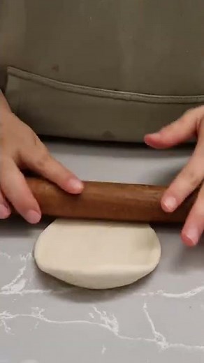 Lamb stuffed flat bread 肉夹馍