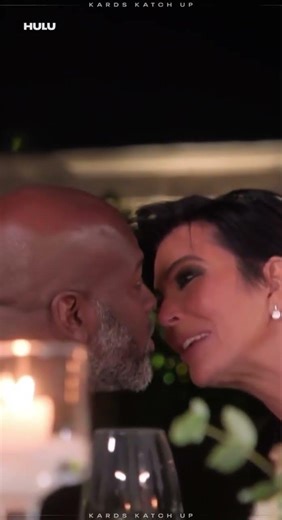 Kris and Corey shows us the bachelor kiss￼￼ #krisjenner #conic #kardashians #clips #kuwtk #ytshorts