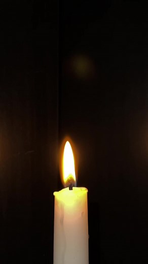 Really cool candle trick! #tipcentric #tips #tipsandtricks #satisfying #fyp #fypシ #foryou #viral | TIP Centric