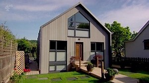 Watch Grand Designs Season 16 Episode 8 - Revisited - River Thames: Floating House