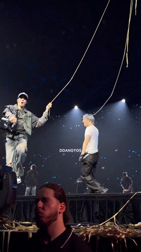 Yungi playing are adorable!💜 feat Yeosang