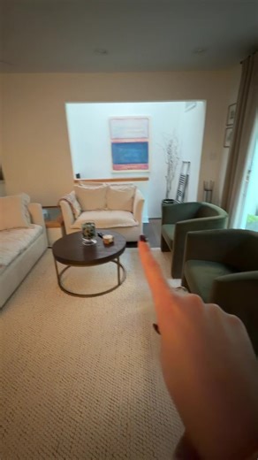 Living Room Layout Solutions for Skylight Spaces