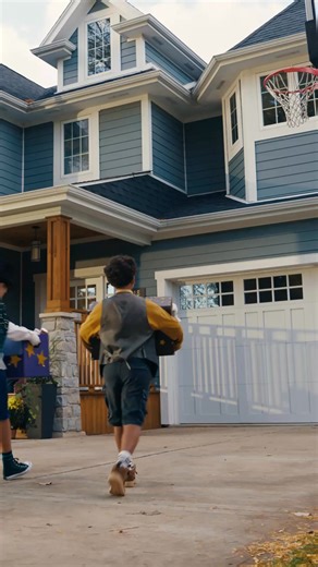 The Smart Garage Video Keypad from myQ gives you secure garage access with built-in video, smart alerts, and remote control. | myQ