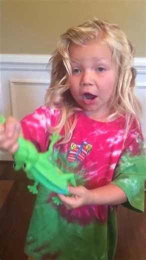 BALLOON POPS!! 🎈 Too Funny To Handle! 😂 Hilarious Baby 2026 - Funny Vines