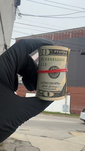 First come first serve Louisville! Tell them @jackharlow sent ya 😅 Have an amazing Thursday and don’t forget to tag us when you find it!!! #locallootlou #502finds #freestufflouisville #502hunt #louisville #treasurehunt #freemoneylouisville # | Local Loot Louisville