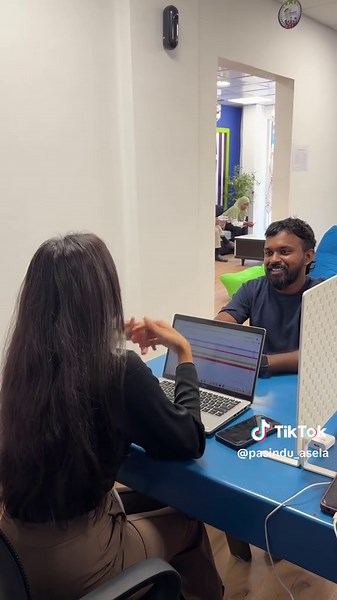 @Belmont institute, Sri Lanka Digital Marketing සහ Information Technology දෙකම එකට ඉගෙනගන්න පුළුවන් Dual Diploma පාඨමාලාව දැන් ආරම්භ වෙලා තිබෙනවා! 💻📈 📚 Course Details: • Duration: මාස 4ක් • Mode: 100% Online Classes • Schedule: Weekday Night Classes 🌙 • Language: සම්පූර්ණයෙන්ම සිංහලෙන් සිසුන්ට පහසු ලෙස සැලසුම් කර ඇති පාඨමාලාවක්! ⏰ ලියාපදිංචි වීම මෙම මාසය අවසානය දක්වා විවෘතයි 🎁 මේ කාලය තුළ ලියාපදිංචි වුණොත් 50% ශිෂ්‍යත්වයක් ලබාගන්න පුළුවන්! 🎯 පාඨමාලාව අවසන් කළ පසු: ➡️ HND පාඨමාලාවට ඉදිරියට 