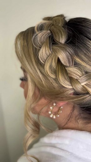 Hey it’s a bride 👰. #vegasbride #weddingvegas #bridevegas #lasvegas