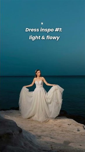 Let’s talk about three beach wedding vibes that make every bride swoon 💙🌊 Some dresses feel