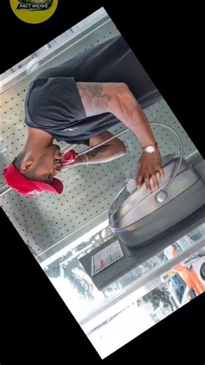 The World’s First Mobile Phone