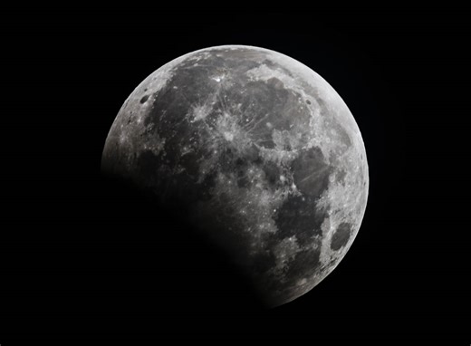 Eclipse parcial lunar: veja imagens do último eclipse de 2023