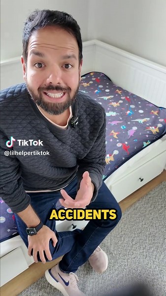 If your kids are having nighttime accidents or suffer through bedwetting, you know what a struggle it is to do that extra laundry airing out the mattress. Bedwetting puts a lot of extra stress on the parent as well as the child going through it. A waterproof mattress protector can definitely help reduce some of that the extra work associated with bedwetting. #bedwetting #bedwettinghelp #bedwetter #mattresstopper #lilhelper #sleepsaver
